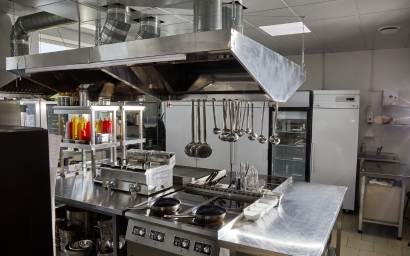 Kitchen Deep Cleaning